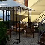 Galatea With Free Garage Parking Apartman *