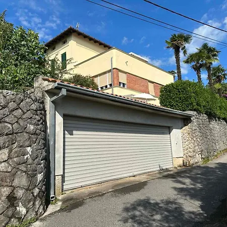 Galatea With Free Garage Parking Appartement Opatija