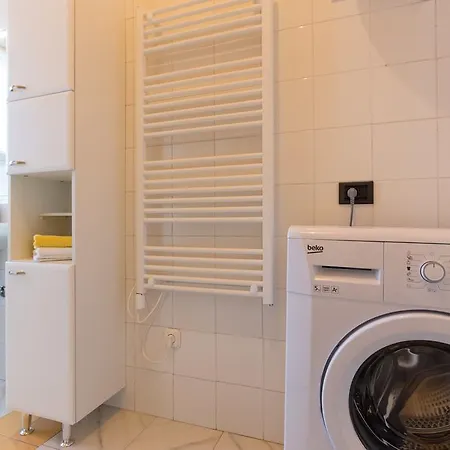 Galatea With Free Garage Parking Appartement *