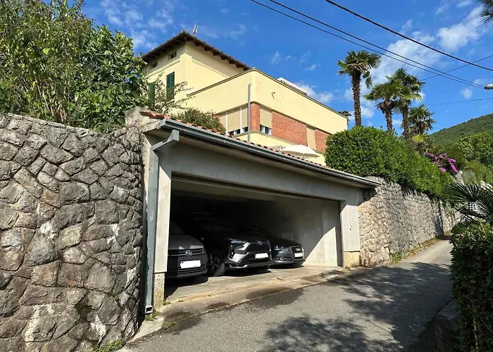 Galatea With Free Garage Parking Appartamento Abbazia